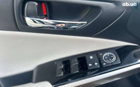 Lexus IS 2014 - фото 7