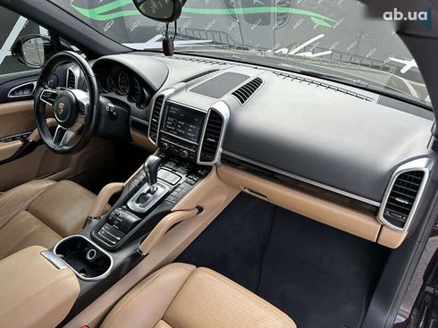 Porsche Cayenne 2016 - фото 9