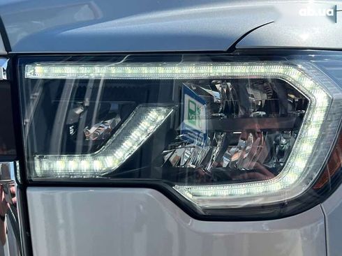 Toyota Sequoia 2020 - фото 12