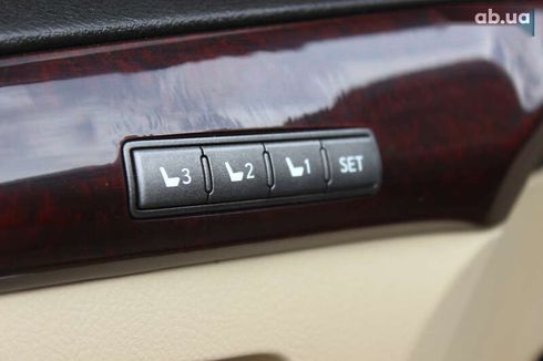 Lexus LX 2010 - фото 16