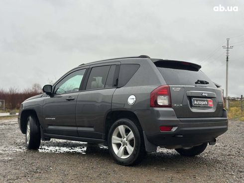 Jeep Compass 2016 серый - фото 6