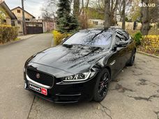 Автомобиль бензин Ягуар XE б/у в Киеве - купить на Автобазаре