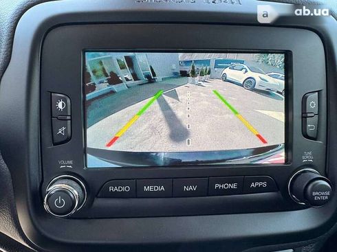 Jeep Renegade 2017 - фото 26