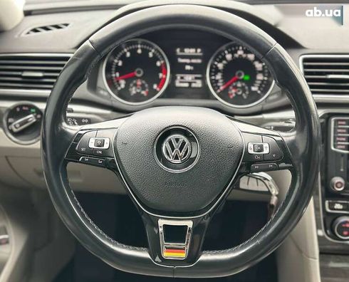 Volkswagen Passat 2016 - фото 27