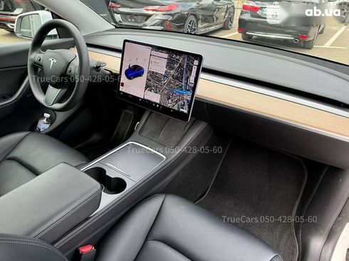 Tesla Model Y 2021 - фото 20