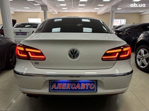 Volkswagen Passat CC 2012 белый - фото 8