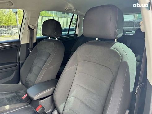 Volkswagen Tiguan 2019 - фото 25