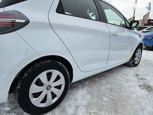 Renault Zoe 2021 - фото 12
