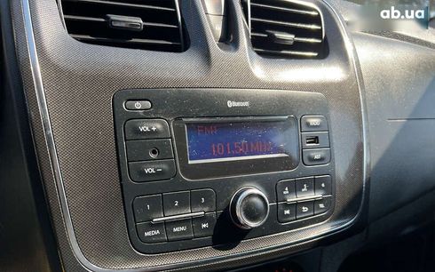 Renault Logan 2019 - фото 13