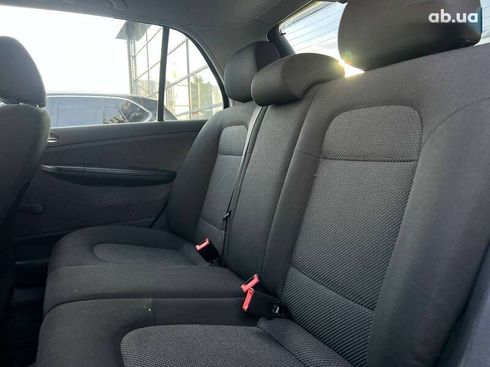 Skoda Fabia 2006 - фото 12