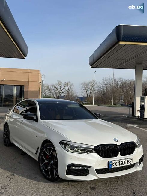 BMW 5 серия 2017 - фото 2