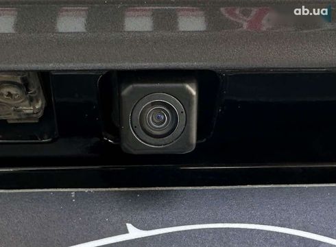 Toyota Land Cruiser Prado 2023 - фото 25