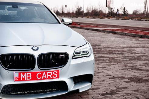 BMW 5 серия 2011 голубой - фото 4