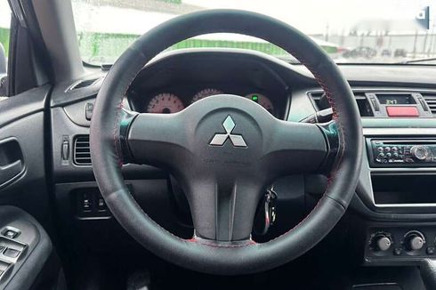 Mitsubishi Lancer 2006 - фото 15