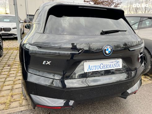 BMW iX 2023 - фото 30