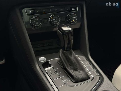 Volkswagen Tiguan 2020 - фото 21