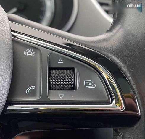 Skoda Octavia 2017 - фото 11