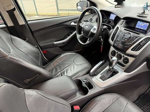 Ford Focus 2013 - фото 30