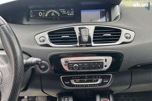 Renault Scenic 2013 - фото 12