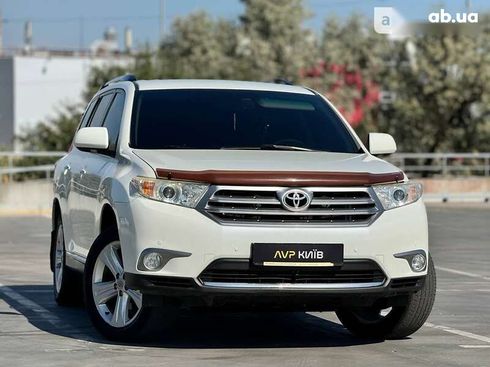 Toyota Highlander 2011 - фото 2