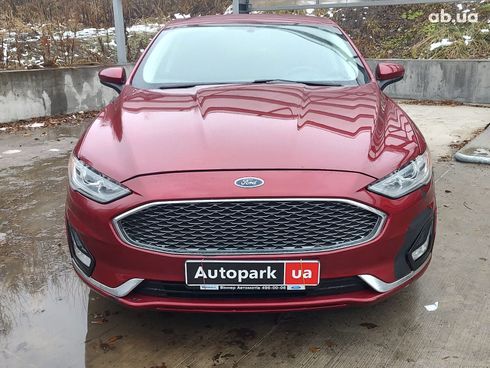 Ford Fusion 2018 красный - фото 8