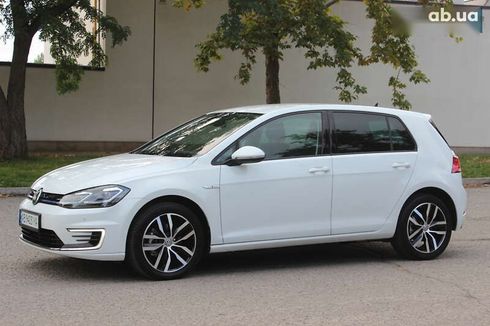 Volkswagen e-Golf 2019 - фото 3