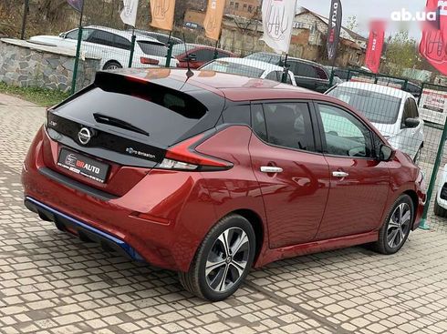 Nissan Leaf 2020 - фото 17