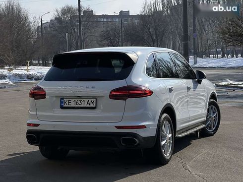 Porsche Cayenne 2016 - фото 9