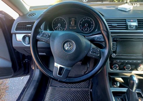 Volkswagen Passat 2014 синий - фото 4