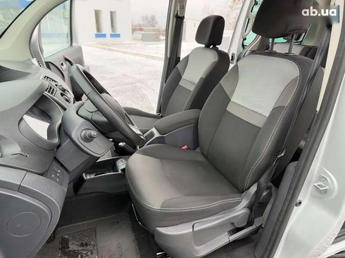 Renault Kangoo 2018 - фото 15