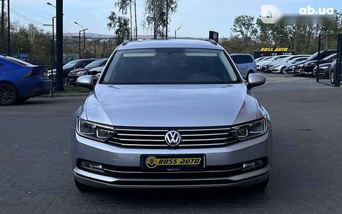 Volkswagen Passat 2015 - фото 2