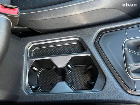 Volkswagen Tiguan 2021 черный - фото 17