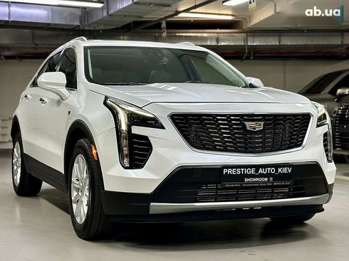 Cadillac XT4 2022 - фото 10