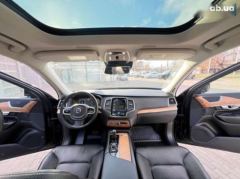 Volvo XC90 2021 - фото 19