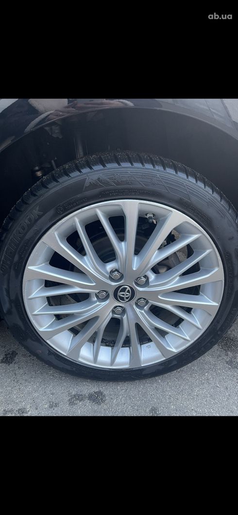 Toyota Camry 2018 черный - фото 19