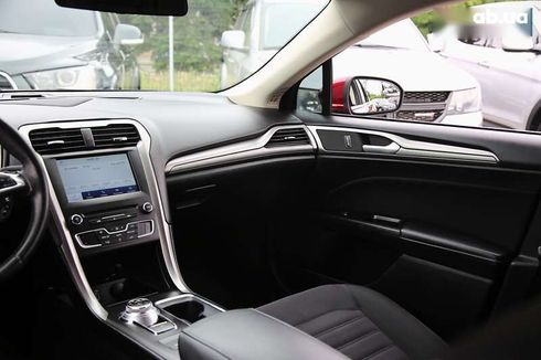 Ford Fusion 2017 - фото 13