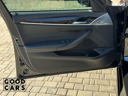 BMW 5 серия 2022 - фото 17