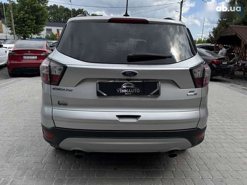 Ford Escape 2017 - фото 12