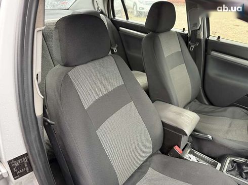 Opel Vectra 2006 - фото 18
