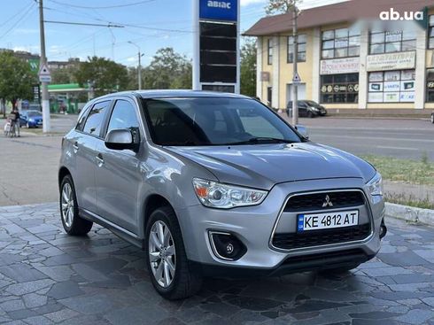 Mitsubishi Outlander 2015 - фото 29