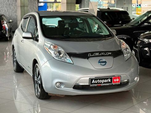 Nissan Leaf 2015 серый - фото 3