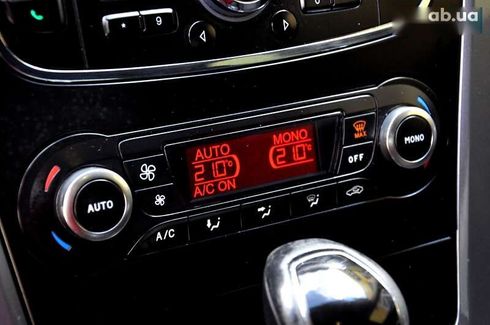 Ford Mondeo 2011 - фото 27