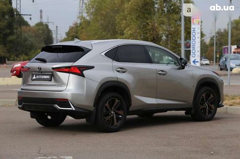 Lexus NX 2020 - фото 8