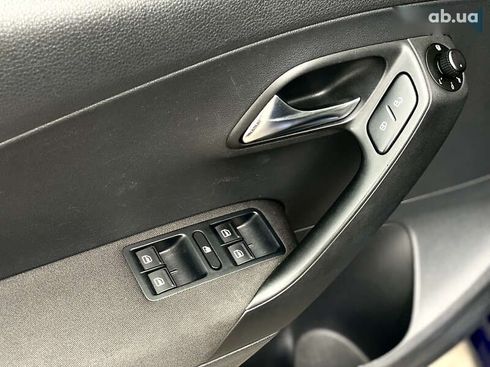 Volkswagen Polo 2012 - фото 18