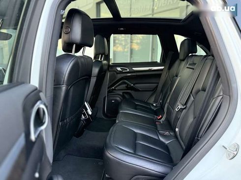Porsche Cayenne 2016 - фото 20