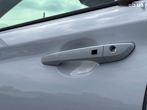 Hyundai Kona Electric 2021 - фото 9