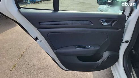 Renault Megane 2018 - фото 24