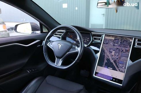 Tesla Model S 2018 - фото 12