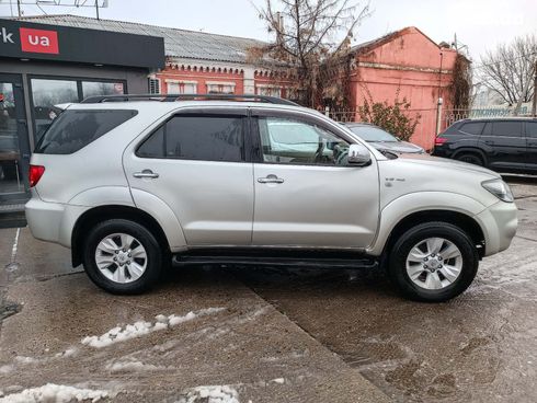 Toyota Fortuner 2006 серый - фото 8