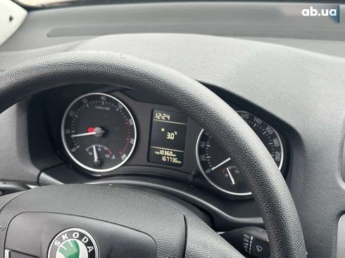 Skoda Octavia 2012 - фото 19